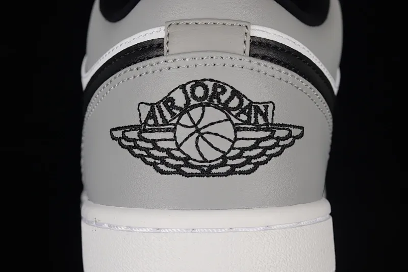 All categories Air Jordan Jordan series basketball shoes Air Jordan 1 Low G version pure original Air Jordan Low "Shadow Toe" AJ1 Joe 1 new black and gray low-top cultural sneakers 553558-052